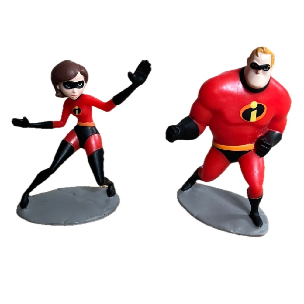 The Incredibles Mini Figure Set Mr Incredible Elastigirl Cake Toppers Toys